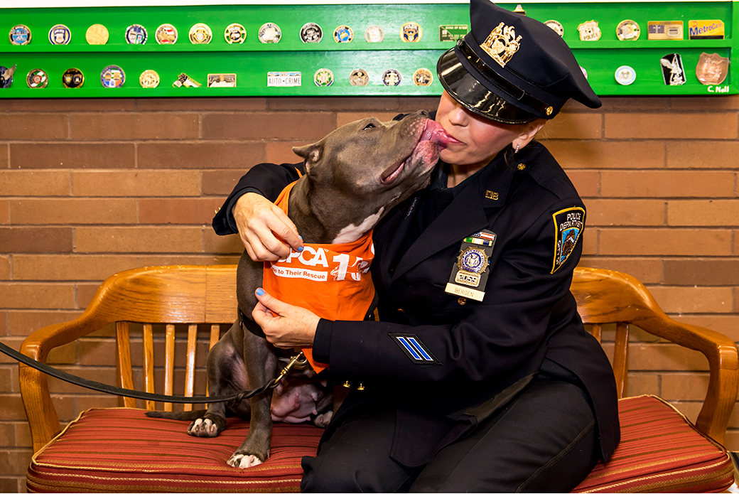 Zaza and a police officer